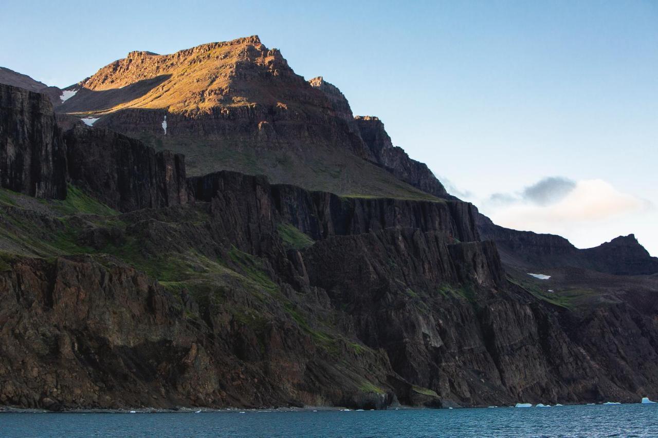 Hotel Disko Island Qeqertarsuaq Eksteriør bilde